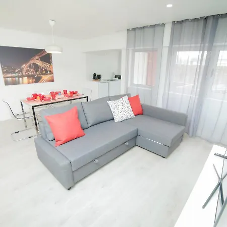 Apartment Cm Vintage